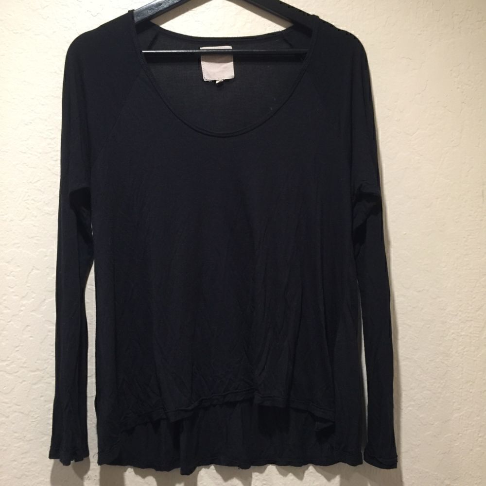 Chaser Long Sleeve Black Hi Lo Hem Solid Black Top Lg